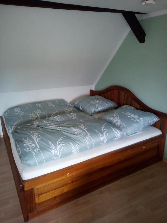 Kleine Ferienwohnung Am Kahlaer Markt Kahla  Εξωτερικό φωτογραφία